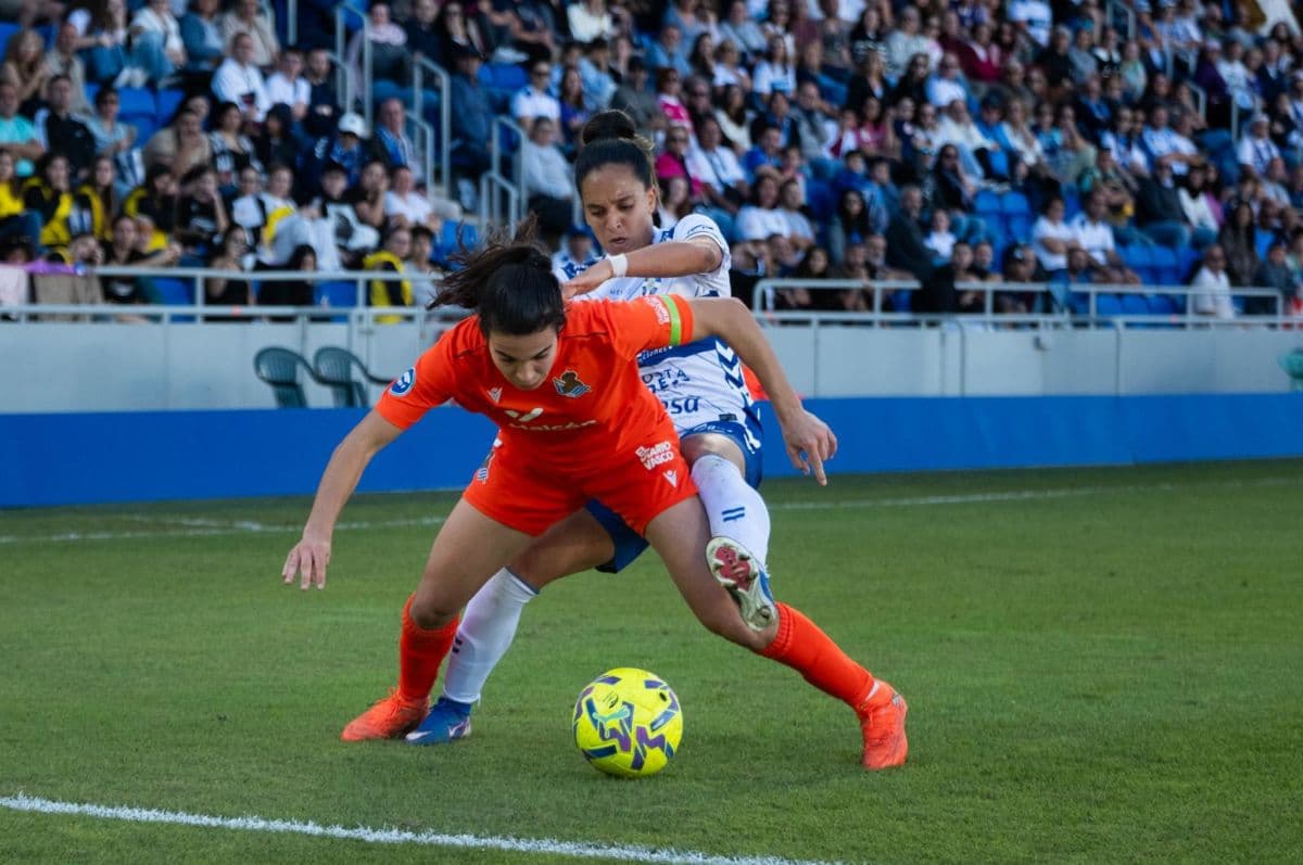 Costa Adeje y Real Sociedad empatan en vibrante duelo (1-1)